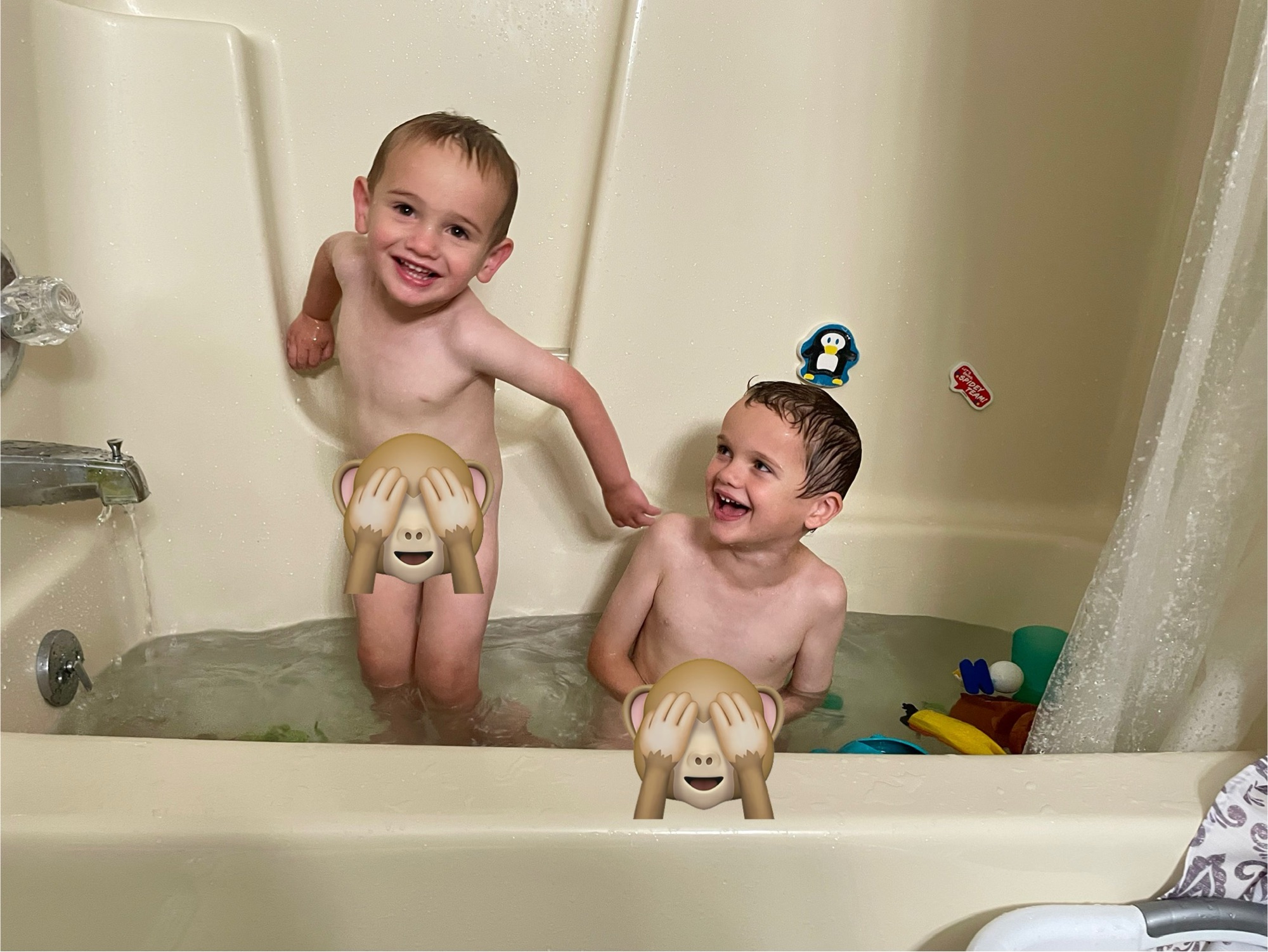 Puddle Pirates: The Bathroom Invasion
