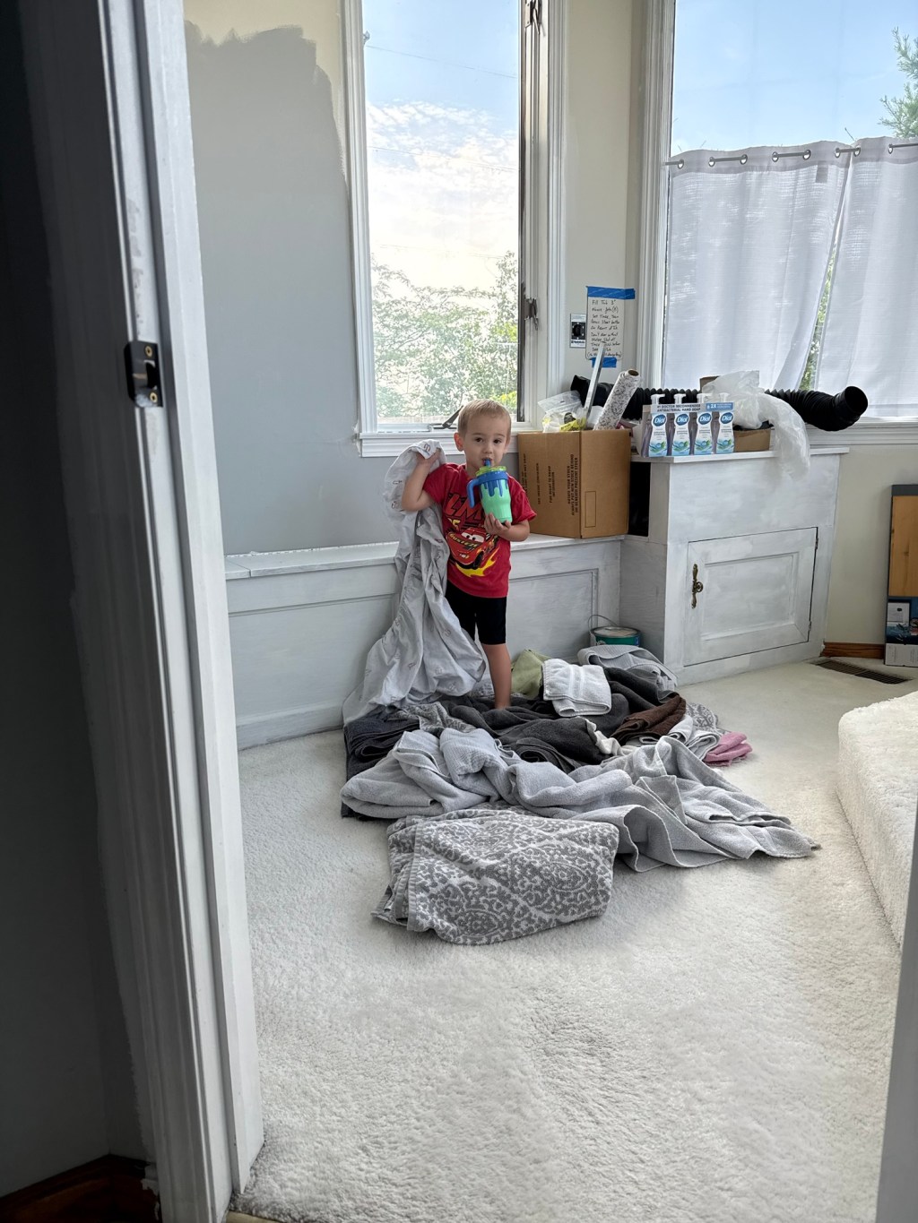 AITA- The Poop Companion: Love at Elbow Distance