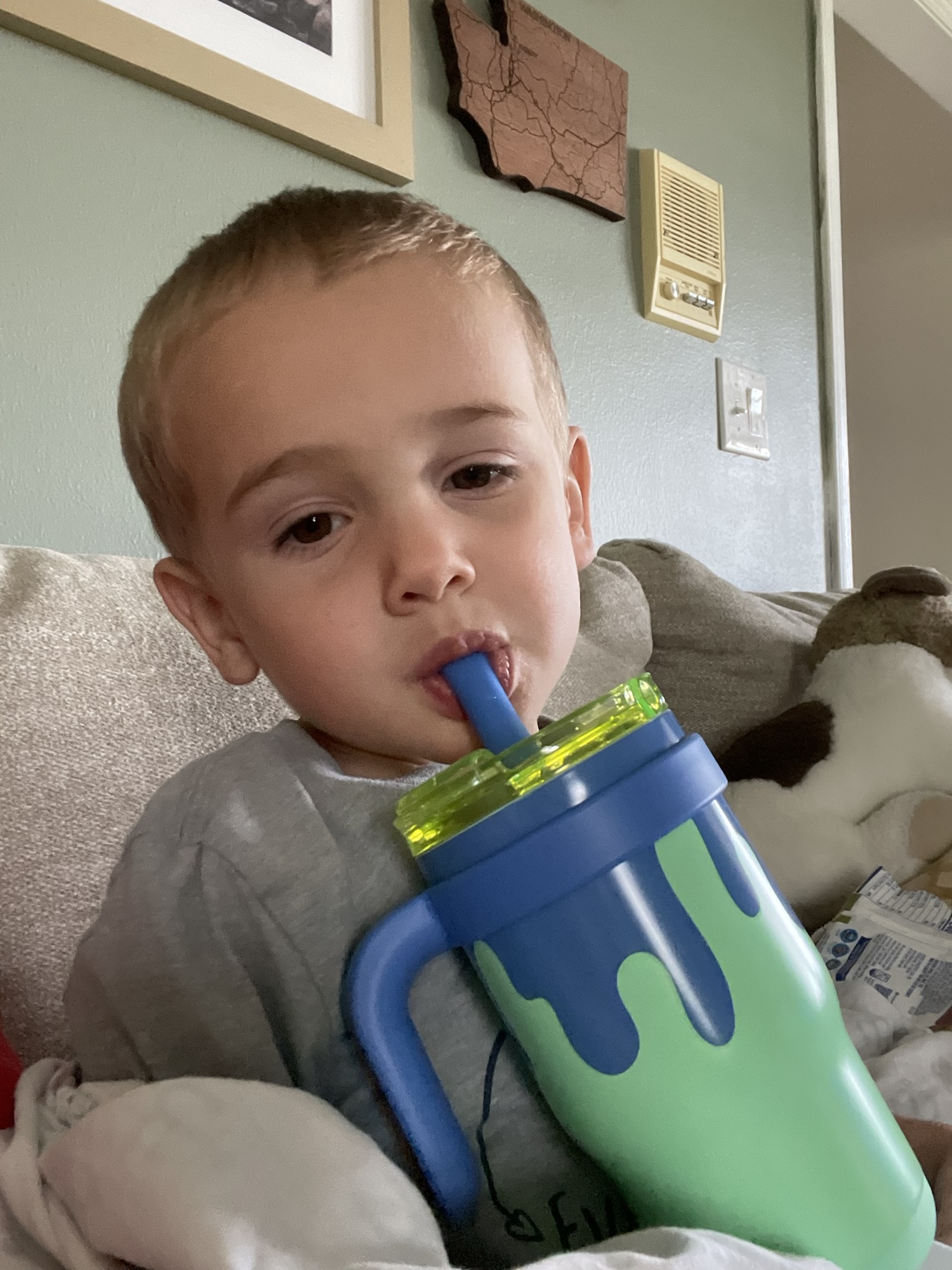 AITA for Using My Razor-Sharp Elbows During Storytime as an Expression of Love and Power?